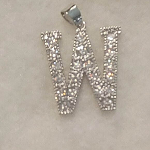 Bling Rhinestone "W" - Picture 1 of 4